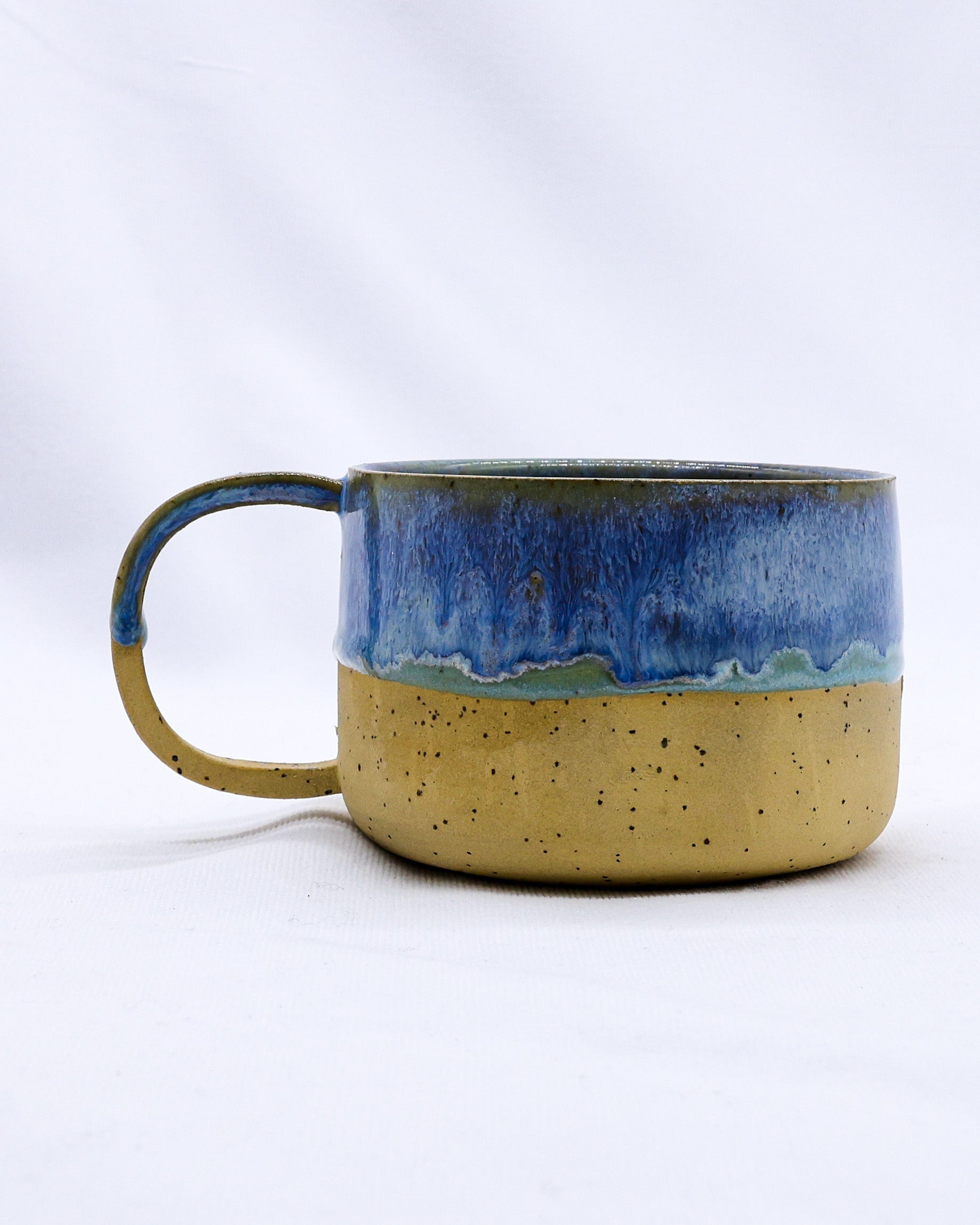 Bluverde Grande Handmade Stoneware Ceramic Mug-0