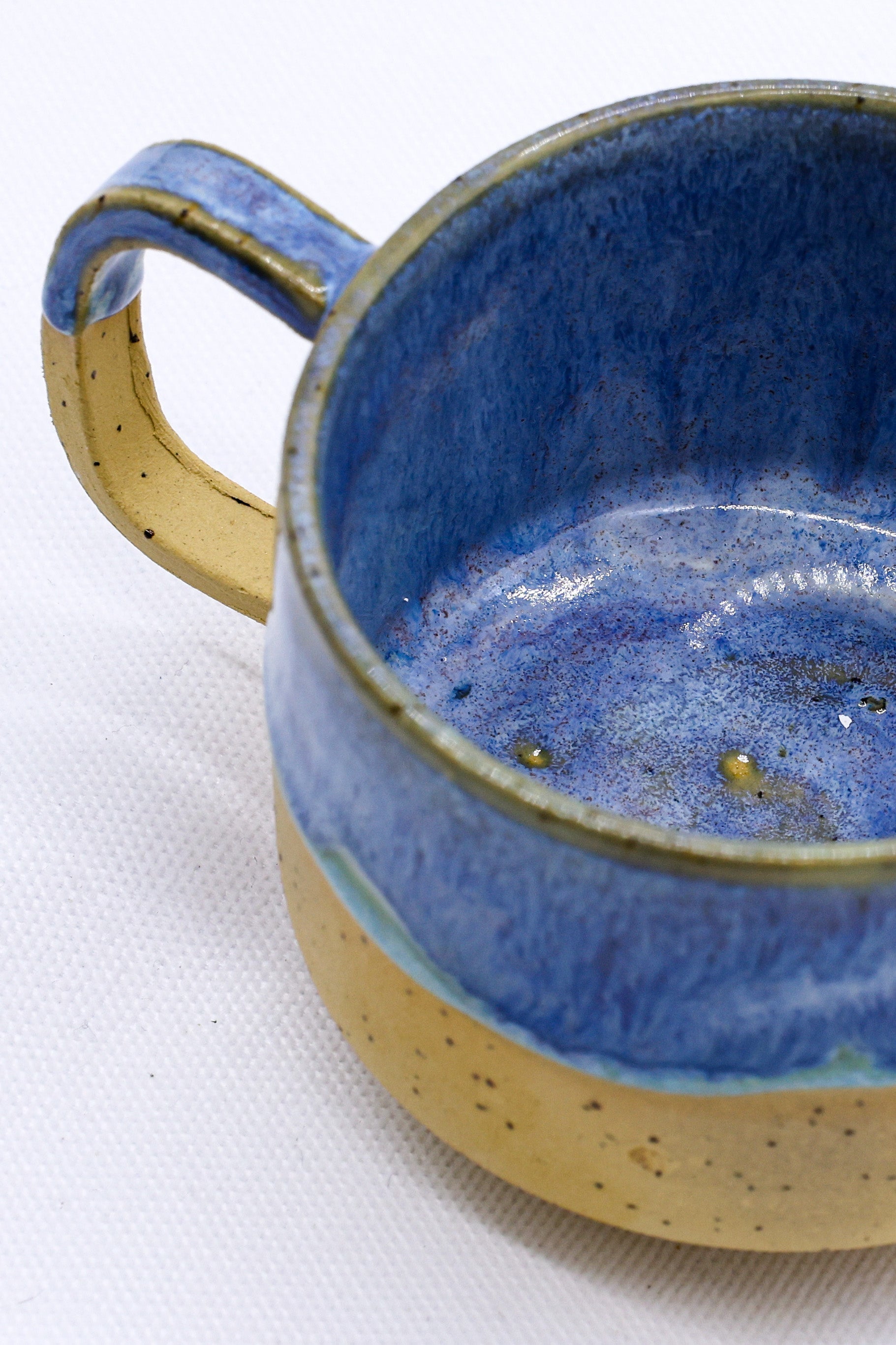 Bluvio Sienna Handmade Ceramic Mug-2