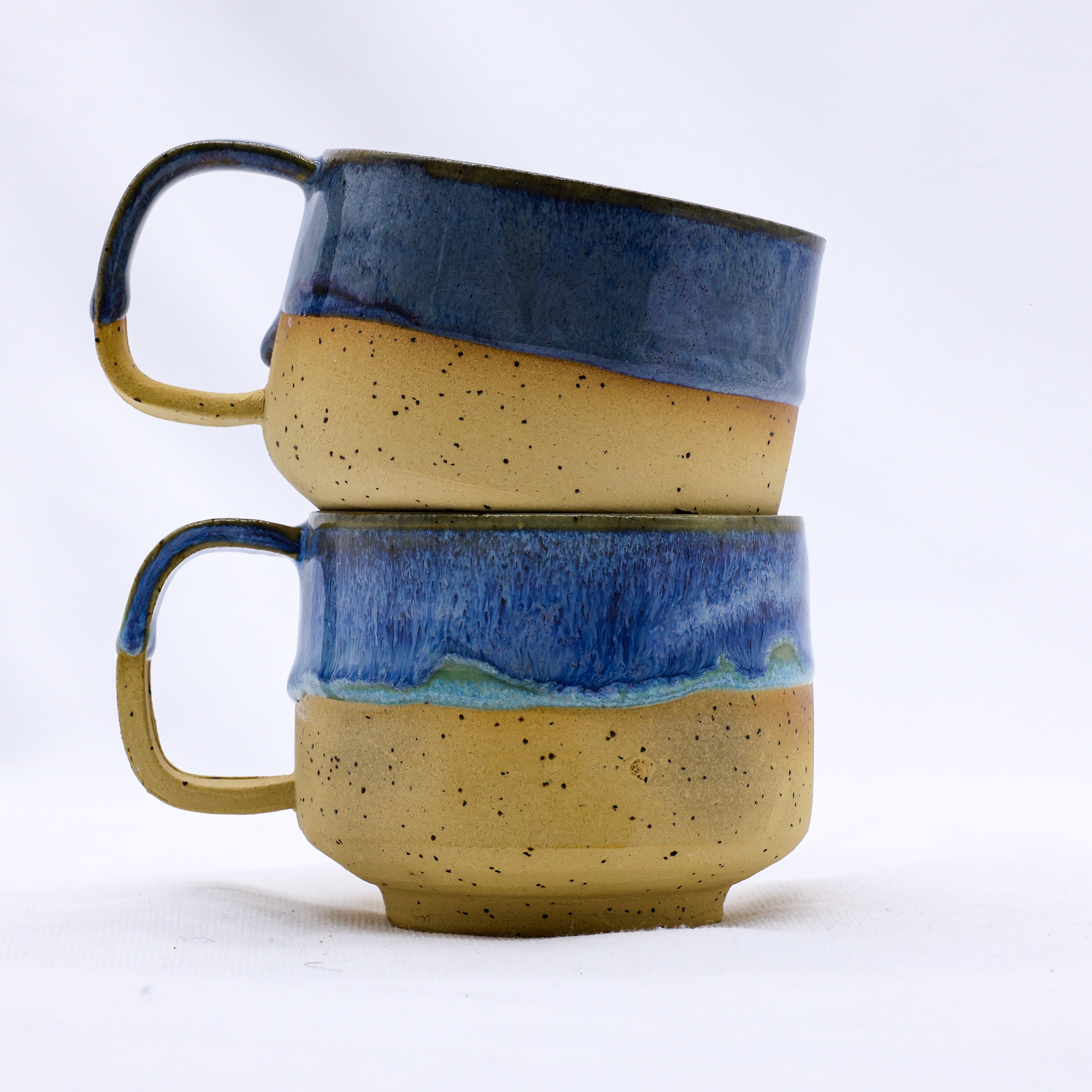 Bluvio Sienna Handmade Ceramic Mug-3